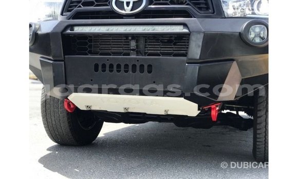 Acheter Import Voiture Toyota Hilux Autre à Import - Dubai, Dakar Acheter Import Voiture Toyota Hilux Autre à Import - Dubai, Dakar