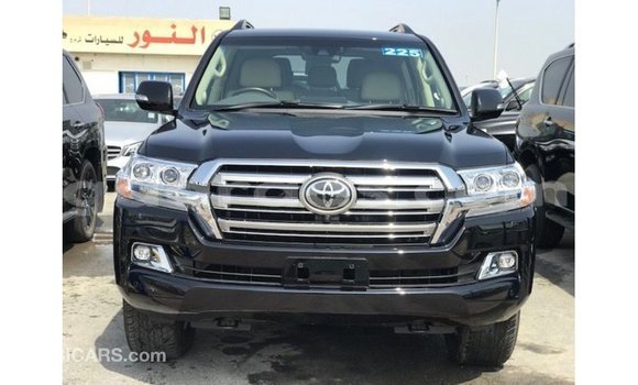 Acheter Import Voiture Toyota Land Cruiser Noir à Import - Dubai, Dakar Acheter Import Voiture Toyota Land Cruiser Noir à Import - Dubai, Dakar