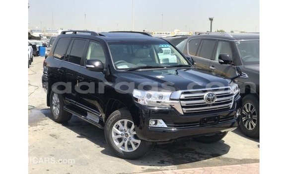 Acheter Import Voiture Toyota Land Cruiser Noir à Import - Dubai, Dakar Acheter Import Voiture Toyota Land Cruiser Noir à Import - Dubai, Dakar