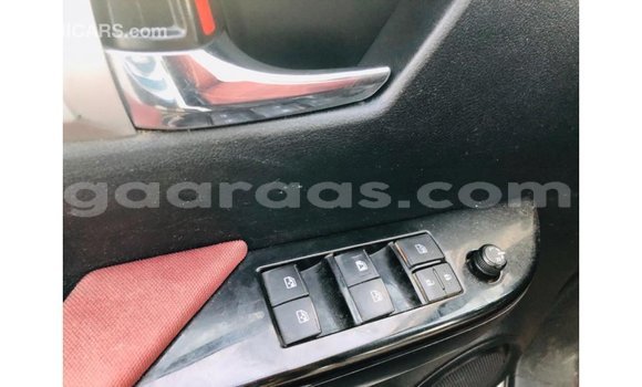 Buy Import Toyota Hilux White Car in Import - Dubai in Dakar Buy Import Toyota Hilux White Car in Import - Dubai in Dakar