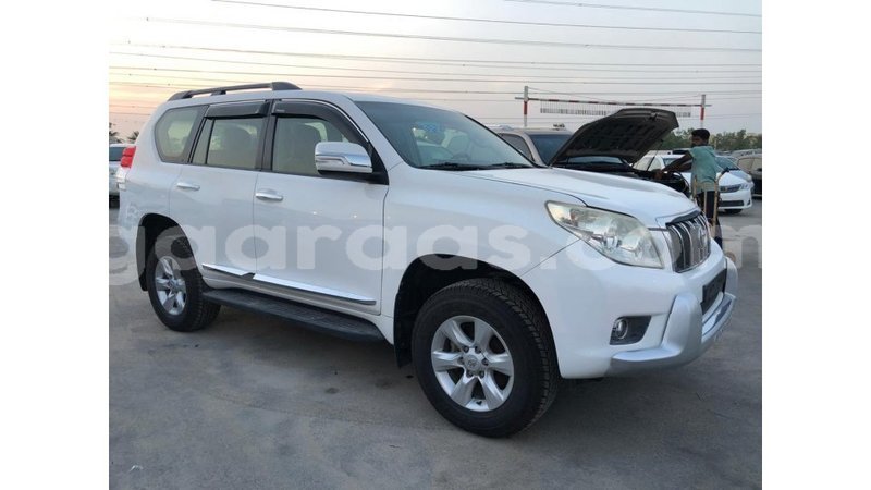 Big with watermark toyota prado dakar import dubai 6625