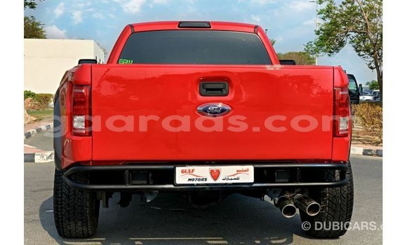 Acheter Import Voiture Ford Club Wagon Rouge à Import - Dubai, Dakar Acheter Import Voiture Ford Club Wagon Rouge à Import - Dubai, Dakar