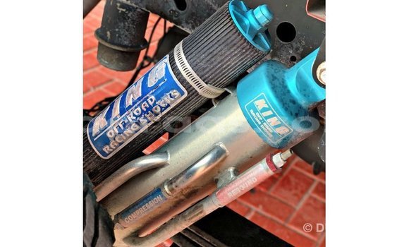 Acheter Import Voiture Ford Club Wagon Rouge à Import - Dubai, Dakar Acheter Import Voiture Ford Club Wagon Rouge à Import - Dubai, Dakar