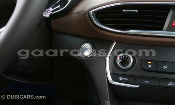 Acheter Import Voiture Hyundai Santa Fe Marron à Import - Dubai, Dakar Acheter Import Voiture Hyundai Santa Fe Marron à Import - Dubai, Dakar