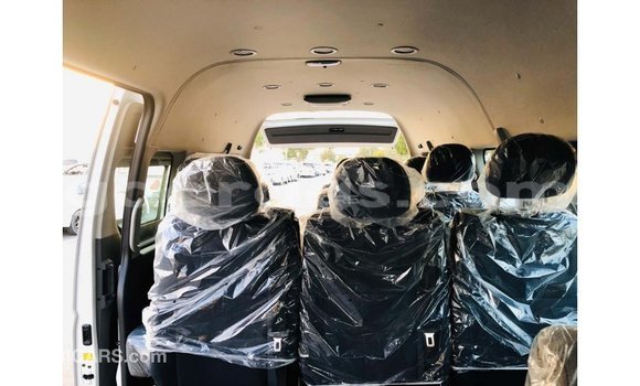 Acheter Import Voiture Foton Tunland Blanc à Import - Dubai, Dakar Acheter Import Voiture Foton Tunland Blanc à Import - Dubai, Dakar