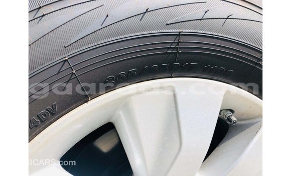 Dieundeu Imported Toyota Hilux White Auto in Import - Dubai in Dakar Dieundeu Imported Toyota Hilux White Auto in Import - Dubai in Dakar