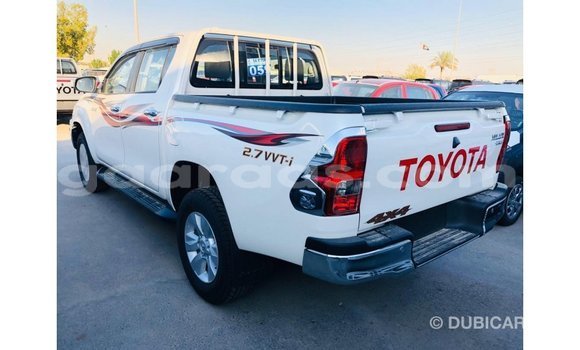 Buy Import Toyota Hilux White Car in Import - Dubai in Dakar Buy Import Toyota Hilux White Car in Import - Dubai in Dakar