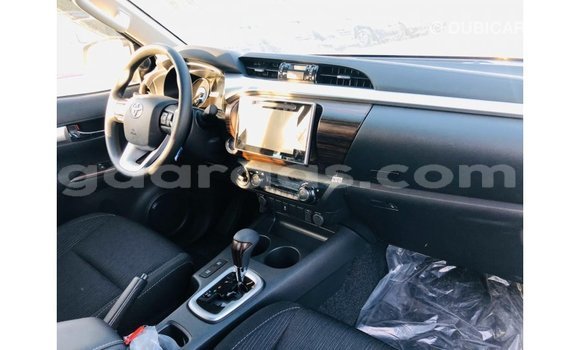 Buy Import Toyota Hilux White Car in Import - Dubai in Dakar Buy Import Toyota Hilux White Car in Import - Dubai in Dakar