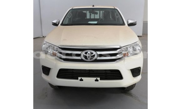 Acheter Import Voiture Toyota Hilux Blanc à Import - Dubai, Dakar