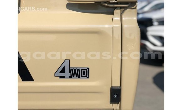 Dieundeu Imported Toyota Land Cruiser Beige Auto in Import - Dubai in Dakar Dieundeu Imported Toyota Land Cruiser Beige Auto in Import - Dubai in Dakar