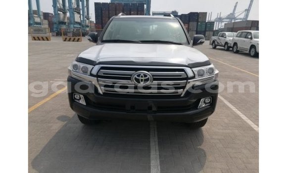 Buy Import Toyota Land Cruiser Black Car in Import - Dubai in Dakar