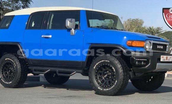 Buy Import Toyota FJ Cruiser Blue Car in Import - Dubai in Dakar Buy Import Toyota FJ Cruiser Blue Car in Import - Dubai in Dakar