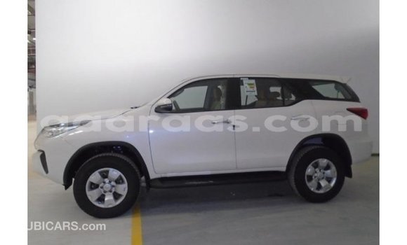 Buy Import Toyota Fortuner White Car in Import - Dubai in Dakar Buy Import Toyota Fortuner White Car in Import - Dubai in Dakar