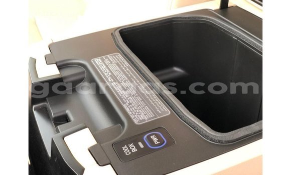 Dieundeu Imported Toyota Land Cruiser Black Auto in Import - Dubai in Dakar Dieundeu Imported Toyota Land Cruiser Black Auto in Import - Dubai in Dakar