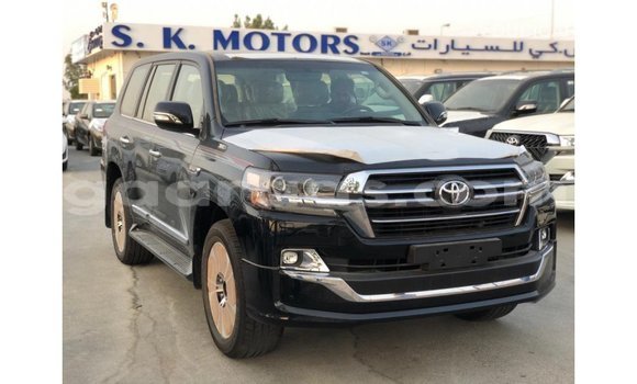 Acheter Import Voiture Toyota Land Cruiser Noir à Import - Dubai, Dakar Acheter Import Voiture Toyota Land Cruiser Noir à Import - Dubai, Dakar