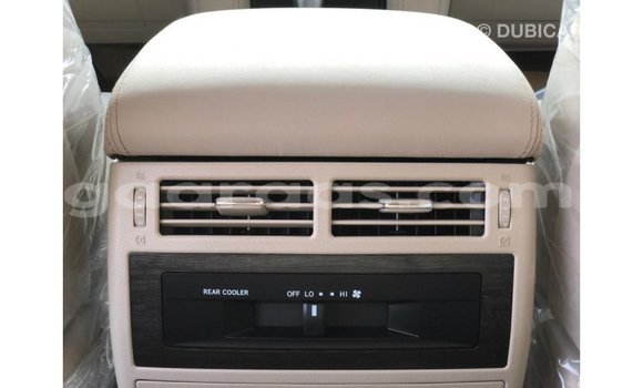 Acheter Import Voiture Toyota Land Cruiser Noir à Import - Dubai, Dakar Acheter Import Voiture Toyota Land Cruiser Noir à Import - Dubai, Dakar