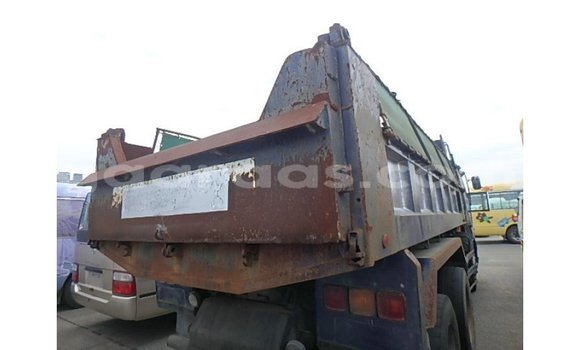 Acheter Import Utilitaire Nissan Evalia Bleu à Import - Dubai, Dakar Acheter Import Utilitaire Nissan Evalia Bleu à Import - Dubai, Dakar