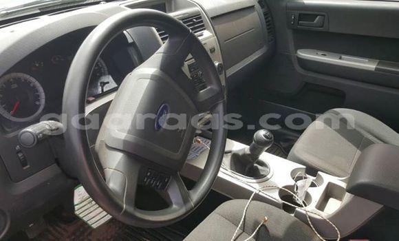 Dieundeu Occasion Ford Escape Blue Auto in Bakel in Tambacounda Dieundeu Occasion Ford Escape Blue Auto in Bakel in Tambacounda