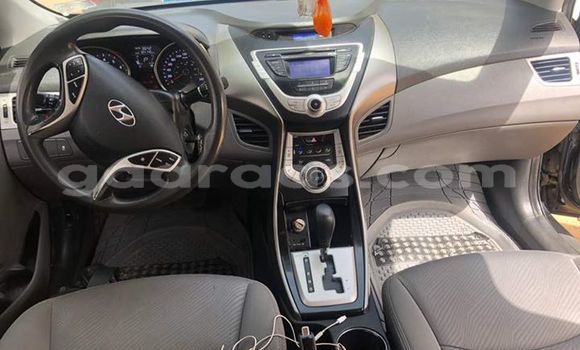 Acheter Occasion Voiture Hyundai Elantra Noir à Bakel, Tambacounda