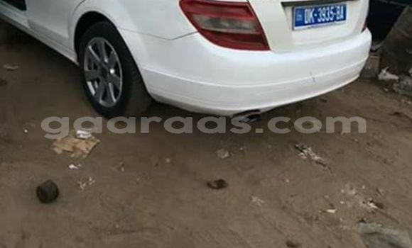 Acheter Occasion Voiture Mercedes‒Benz C–Class Blanc à Bakel, Tambacounda