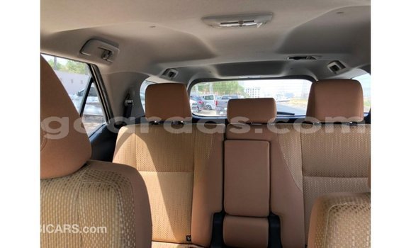 Acheter Import Voiture Toyota Fortuner Blanc à Import - Dubai, Dakar Acheter Import Voiture Toyota Fortuner Blanc à Import - Dubai, Dakar