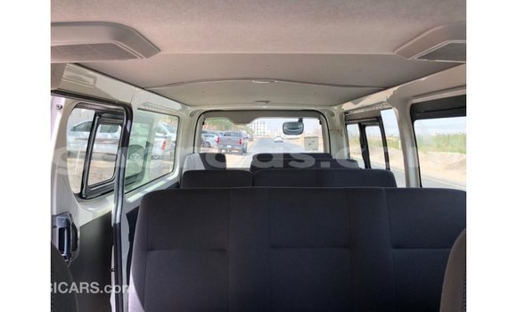 Buy Import Toyota Hiace White Car in Import - Dubai in Dakar Buy Import Toyota Hiace White Car in Import - Dubai in Dakar