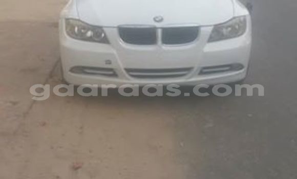 Acheter Occasion Voiture BMW 3–Series Blanc à Dakar, Dakar Acheter Occasion Voiture BMW 3–Series Blanc à Dakar, Dakar