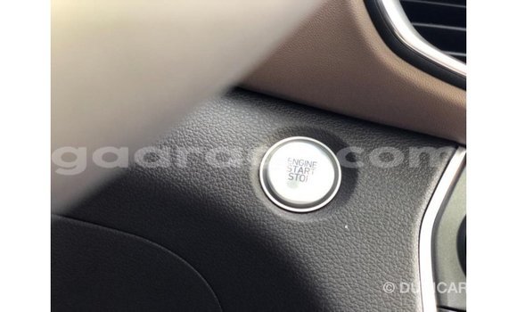 Dieundeu Imported Hyundai Santa Fe Red Auto in Import - Dubai in Dakar Dieundeu Imported Hyundai Santa Fe Red Auto in Import - Dubai in Dakar