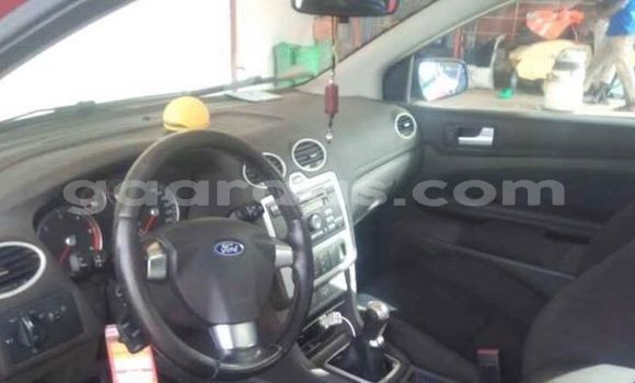 Acheter Occasion Voiture Ford Focus Rouge à Dakar, Dakar Acheter Occasion Voiture Ford Focus Rouge à Dakar, Dakar