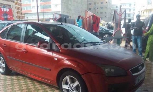 Acheter Occasion Voiture Ford Focus Rouge à Dakar, Dakar Acheter Occasion Voiture Ford Focus Rouge à Dakar, Dakar
