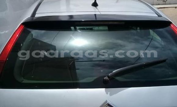 Acheter Occasion Voiture Citroen C4 Gris à Dakar, Dakar Acheter Occasion Voiture Citroen C4 Gris à Dakar, Dakar