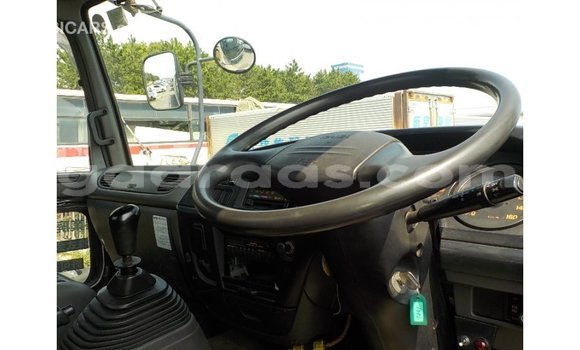 Buy Import Isuzu Rodeo White Car in Import - Dubai in Dakar Buy Import Isuzu Rodeo White Car in Import - Dubai in Dakar