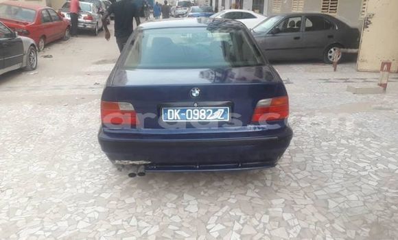 Acheter Occasion Voiture BMW 3–Series Bleu à Dakar, Dakar Acheter Occasion Voiture BMW 3–Series Bleu à Dakar, Dakar